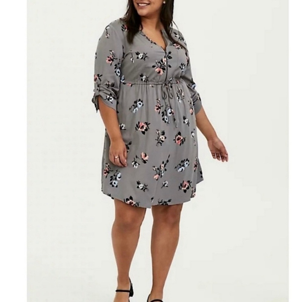 Torrid Gray‎ Floral Challis Zip-Front 3/4 Tab Sleeve Shirt Dress Size 4X